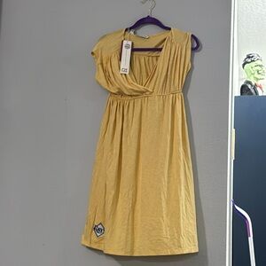 New tags cutter and buck women’s sundress, Tampa Bay rays,, yellow size medium